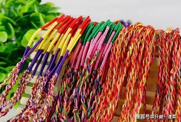 端午節是毒月毒日，也是惡月惡日，切記3吃2做1不碰，否則會有邪祟跟你回家！