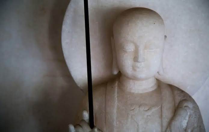 地藏菩薩點破:若家中出現這4種異象,代表亡者已順利投胎,不必再過度執念!