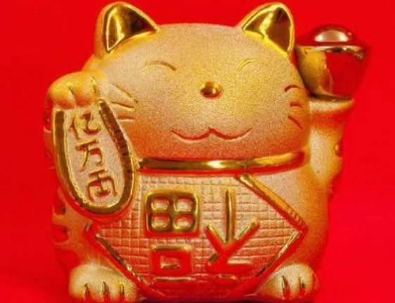 「屬蛇、馬、狗、牛、羊、龍人 」戴什麼運氣最好，財運擋不住，財運順順來